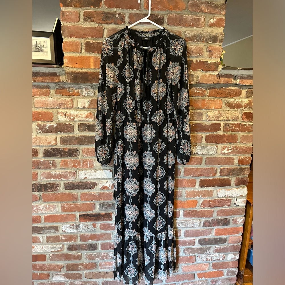 Patterned Black Maxi Dress